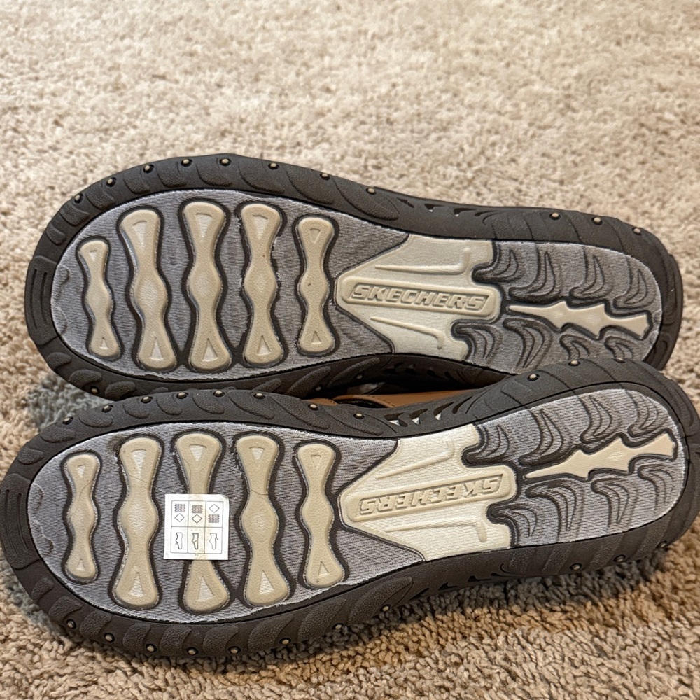 Women's Reggae Sunday Stroll Slide Sandal Size 11 Like New - Picture 2 of 2